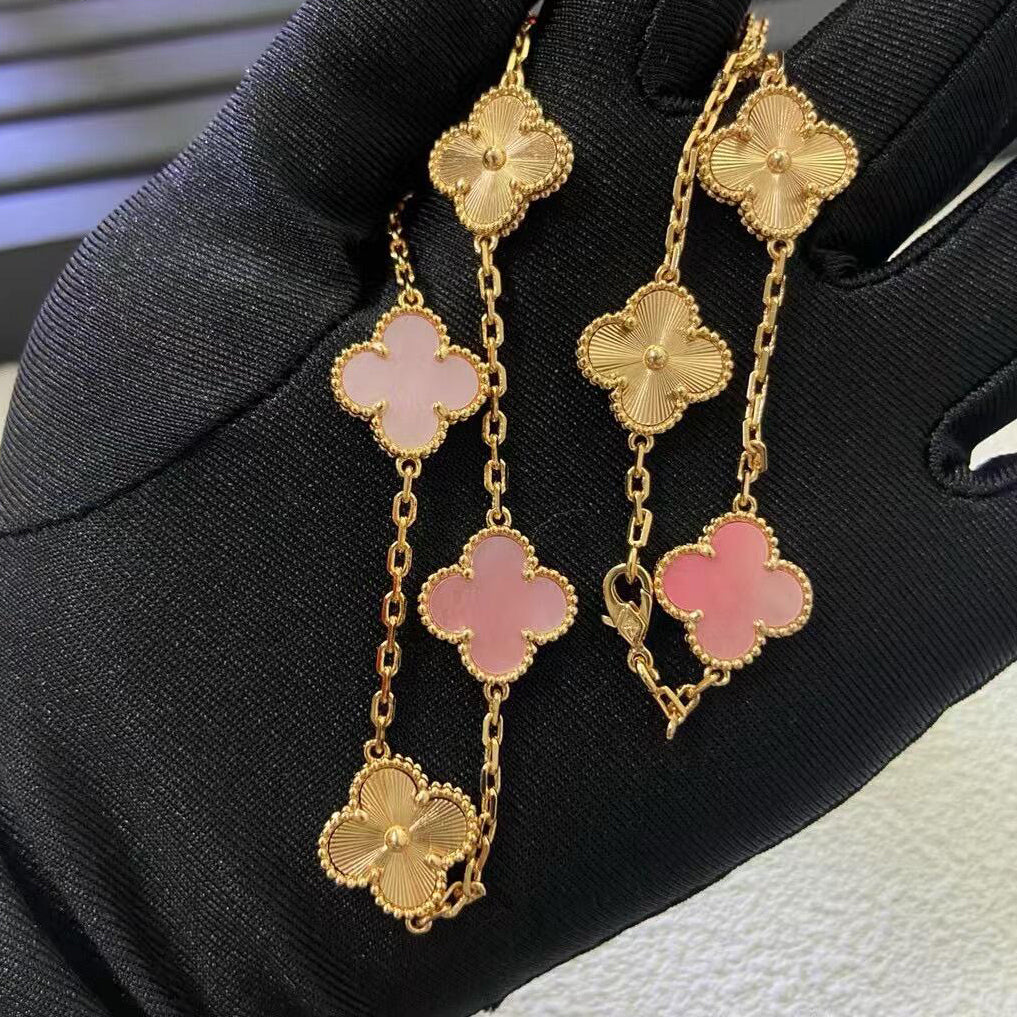 [Kismet Jewels ]CLOVER 10 MOTIFS  LASER PINK MOP NECKLACE