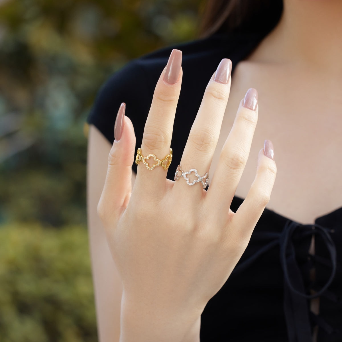 [Kismet Jewels ]Hollow Design Four-Leaf Clover Flower Shape Ring