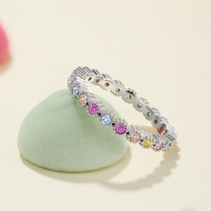 [Kismet Jewels ]Unique Scintillating Round Cut Daily Ring