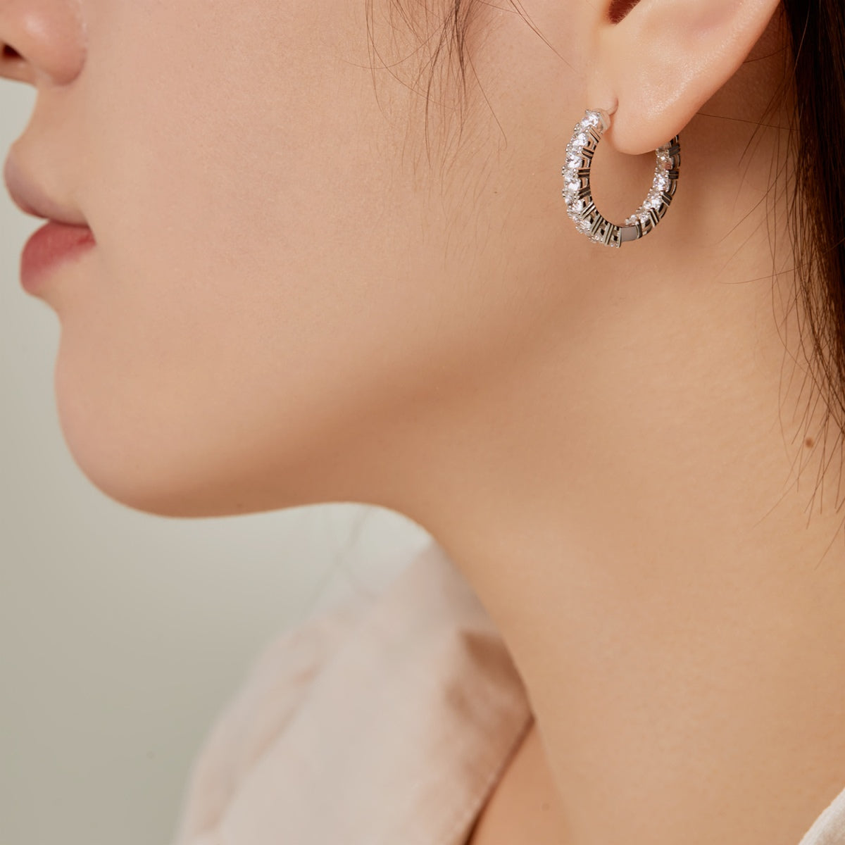 [Kismet Jewels ]Unique Round Cut Daily Earrings