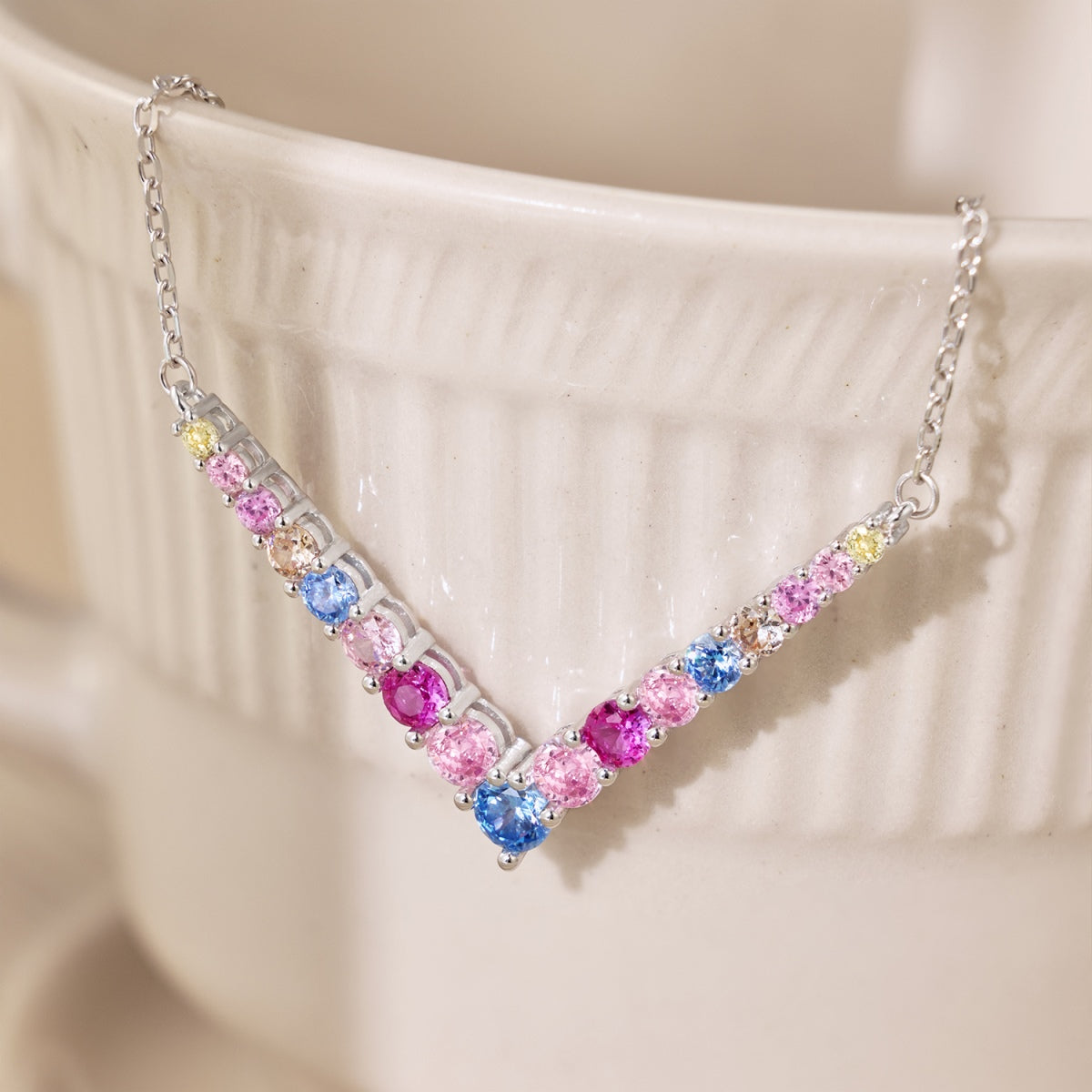 [Kismet Jewels ]Ornate Round Cut Necklace