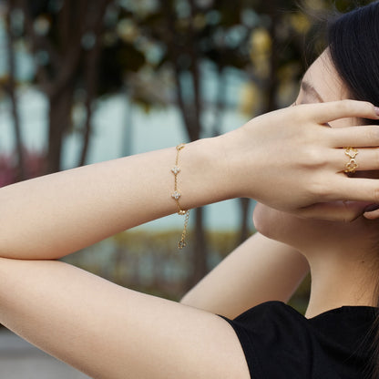 [Kismet Jewels ]Four-Leaf Clover Hollow Butterfly Bracelet