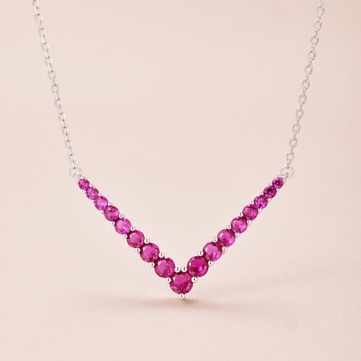 [Kismet Jewels ]Ornate Round Cut Necklace