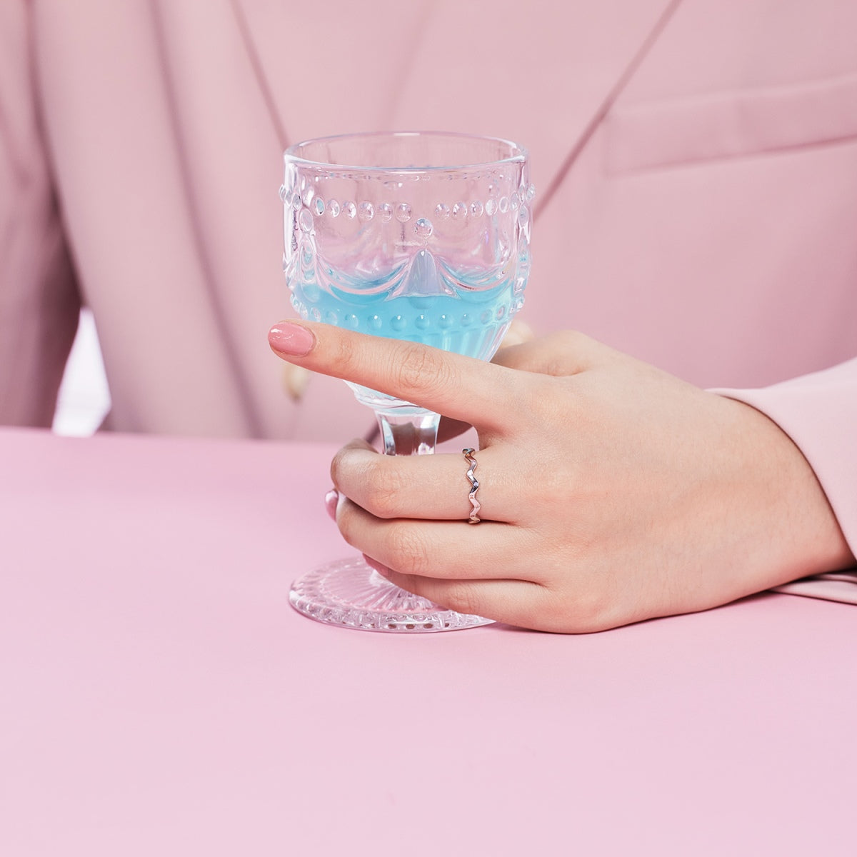 [Kismet Jewels ]Ornate Vibrant Round Cut Daily Ring