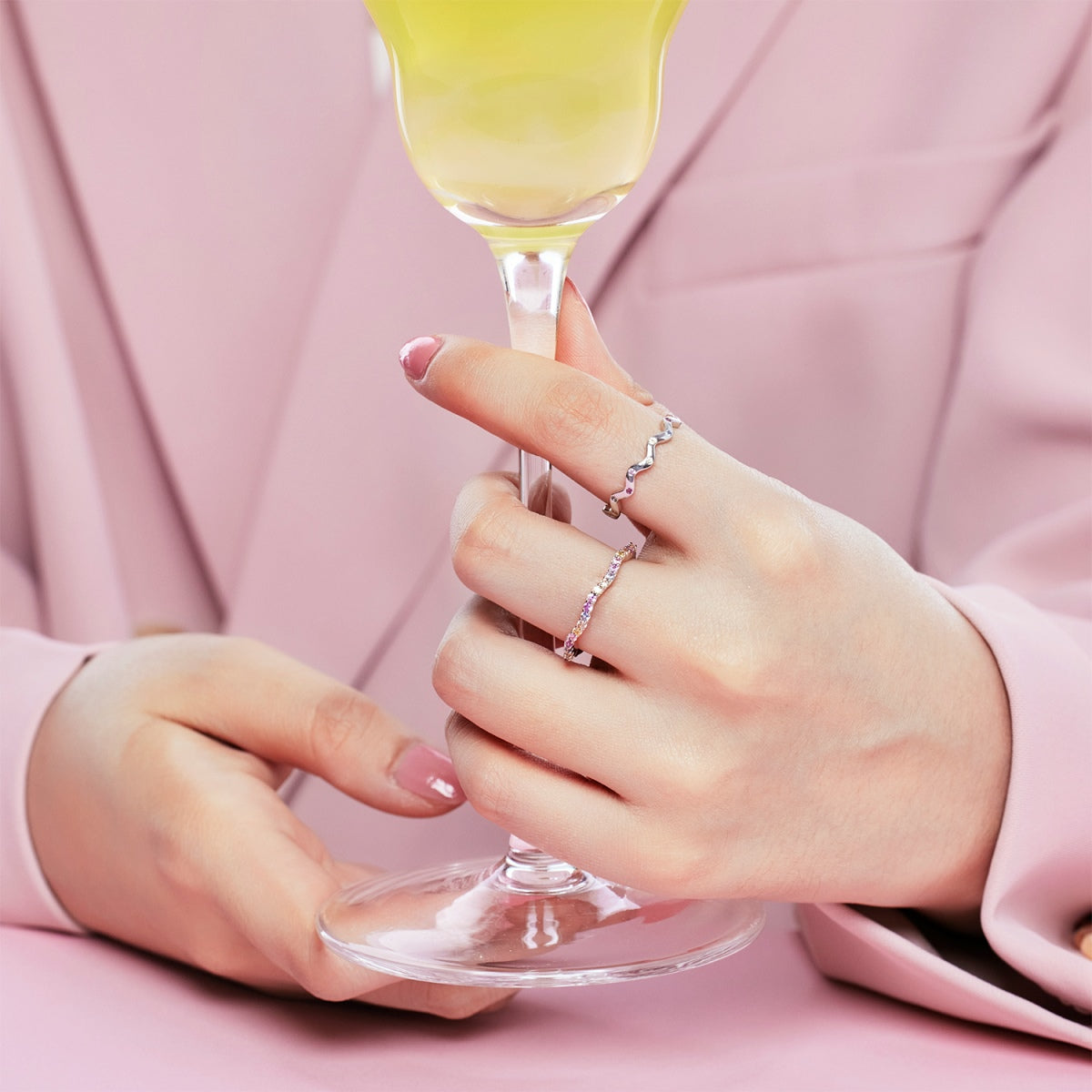 [Kismet Jewels ]Ornate Vibrant Round Cut Daily Ring