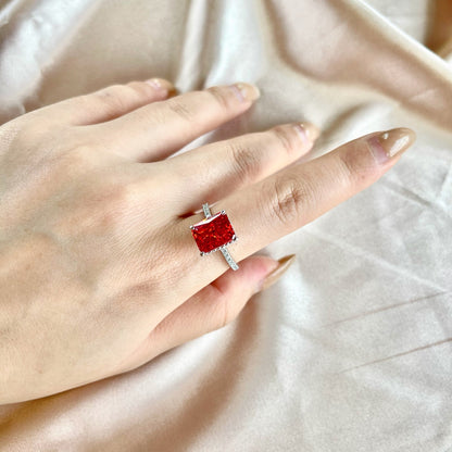 [Kismet Jewels ]4.0 Carat Luxurious Engagement Ring