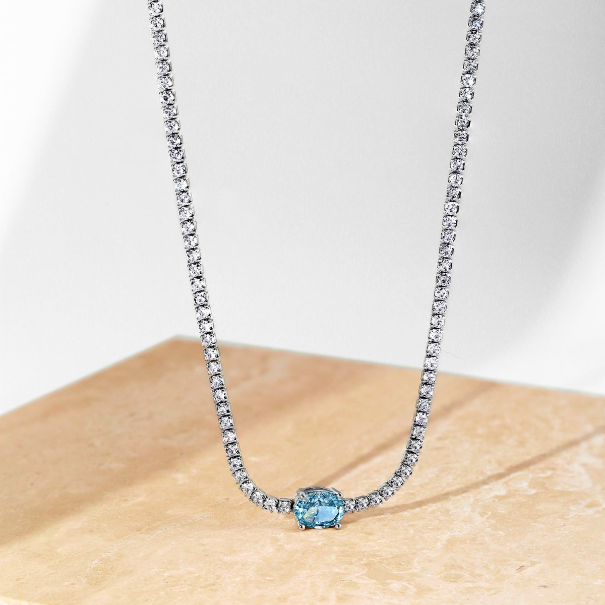 [Kismet Jewels ]1.0 Carat Shining Oval Cut Necklace