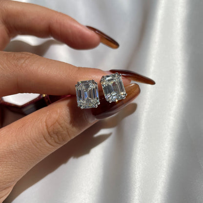[Kismet Jewels ]Dazzling Square Shape Earrings