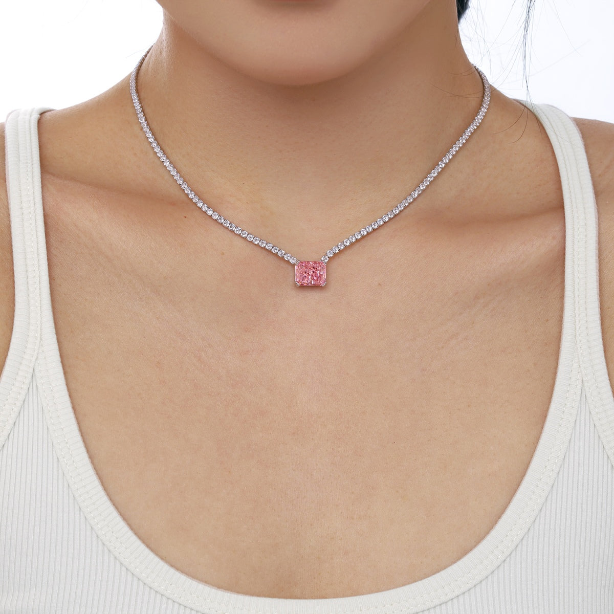 [Kismet Jewels ]4.0 Carat Elegant Radiant Cut Necklace