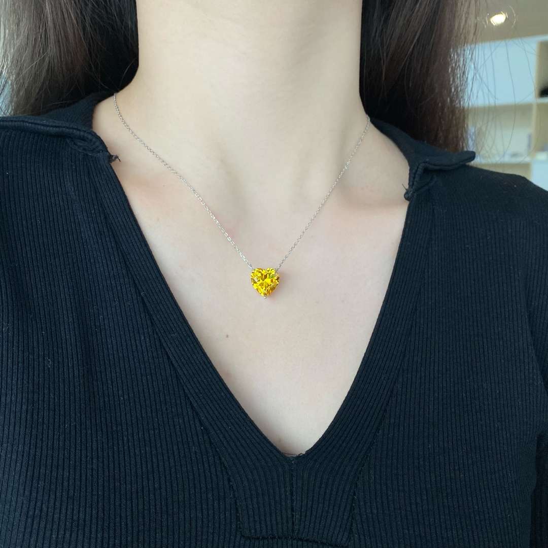 [Kismet Jewels ]6.0 carat Radiant Heart Shape Necklace