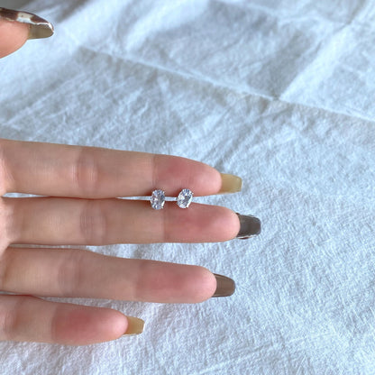 [Kismet Jewels ]Oval Classic Dignified Elegant Earrings