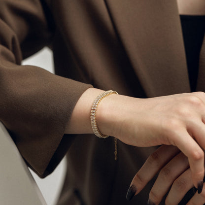 [Kismet Jewels ]Exquisite Emerald Cut Daily Bracelet