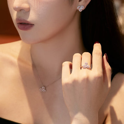 [Kismet Jewels ]Ornate Flower Shape Pear Cut Lover Earrings