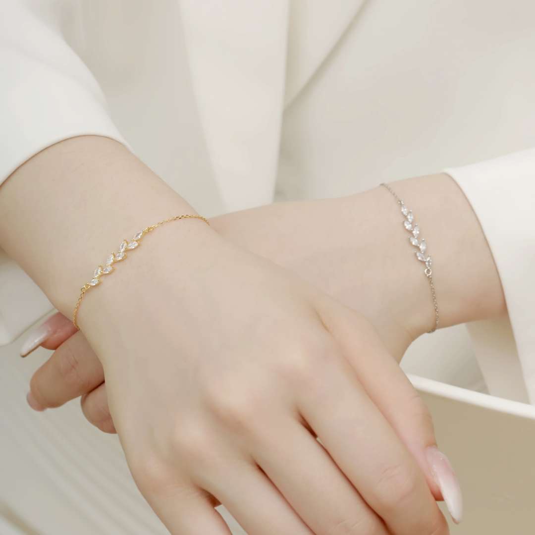 [Kismet Jewels ]Elegant Wheat Leaves Shape Bracelet