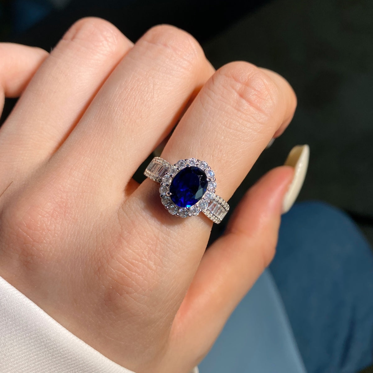 [Kismet Jewels ]1.5 Carat Dazzling Charming Oval Cut Banquet Ring