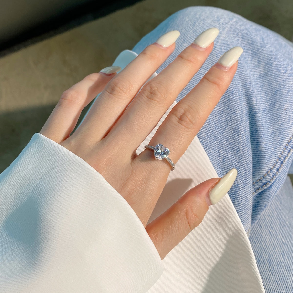 [Kismet Jewels ]2.0 Carat Dazzling Lustrous Heart Cut Lover Ring