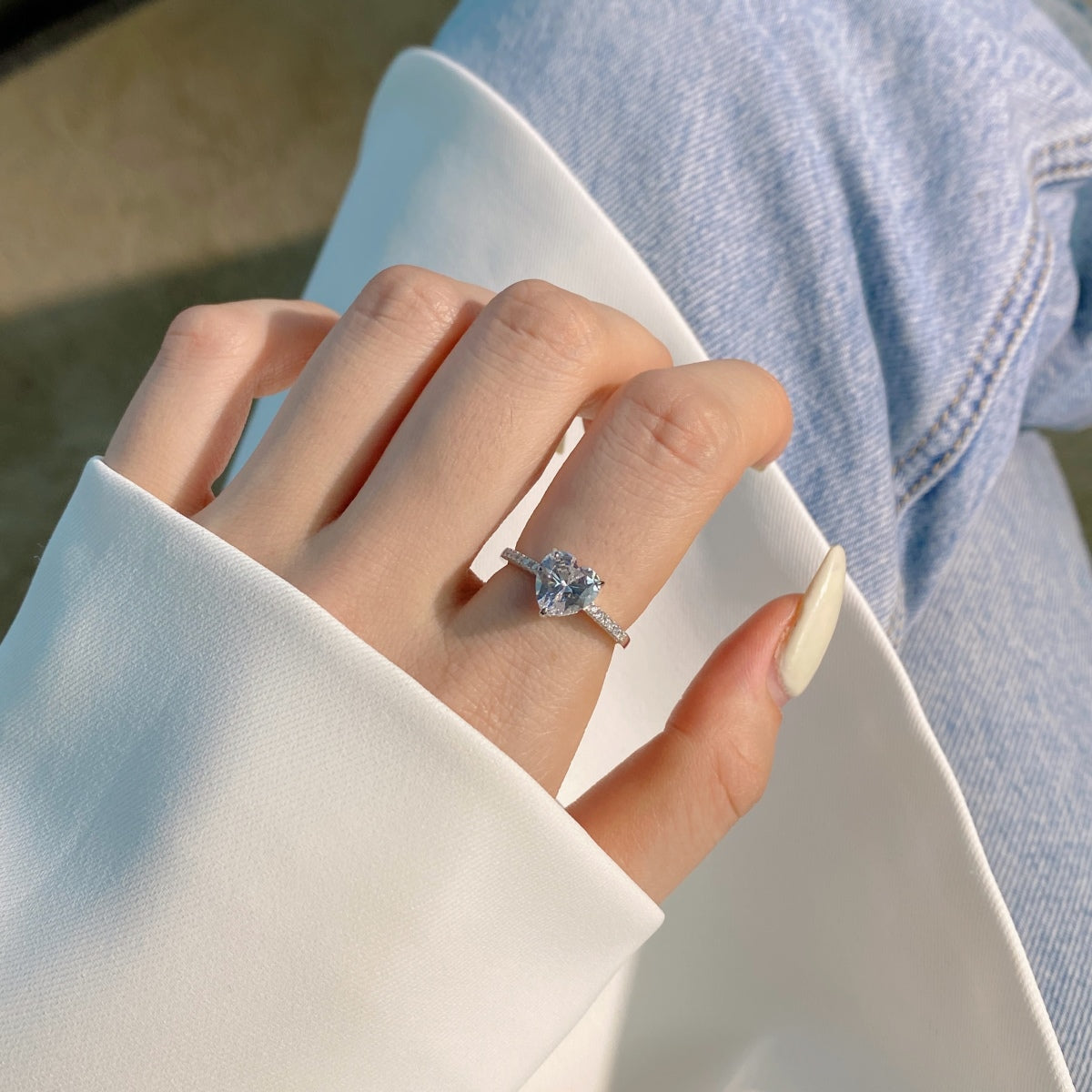 [Kismet Jewels ]2.0 Carat Dazzling Lustrous Heart Cut Lover Ring