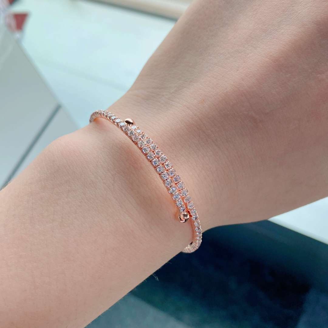 [Kismet Jewels ]Row of Diamonds Round Fashion Bracelet