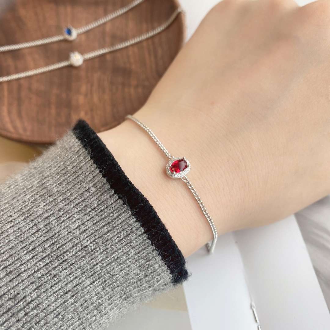 [Kismet Jewels ]Exquisite Oval Shape Bracelet