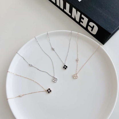 [Kismet Jewels ]Delicate Flower Shape Necklace