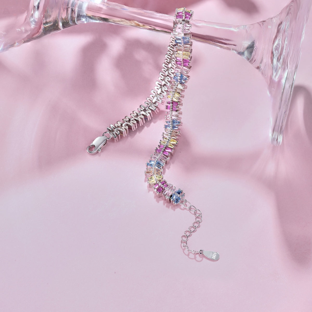 [Kismet Jewels ]Sparkling Exquisite Multi Cut Party Bracelet