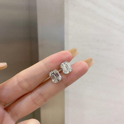 [Kismet Jewels ]Dazzling Square Shape Earrings