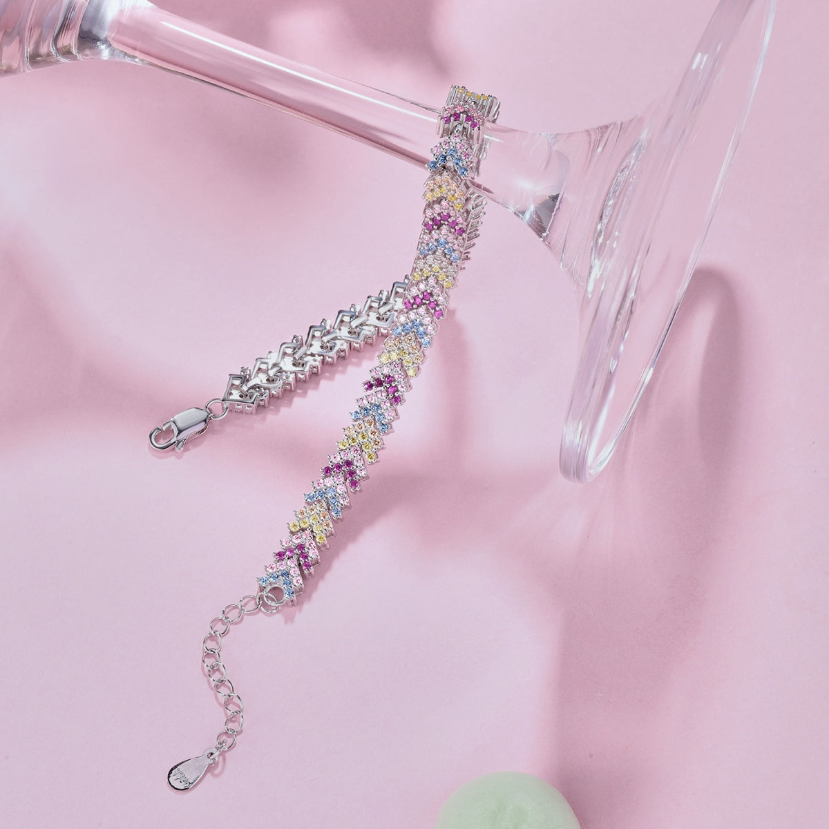 [Kismet Jewels ]Ornate Sparkling Round Cut Party Bracelet