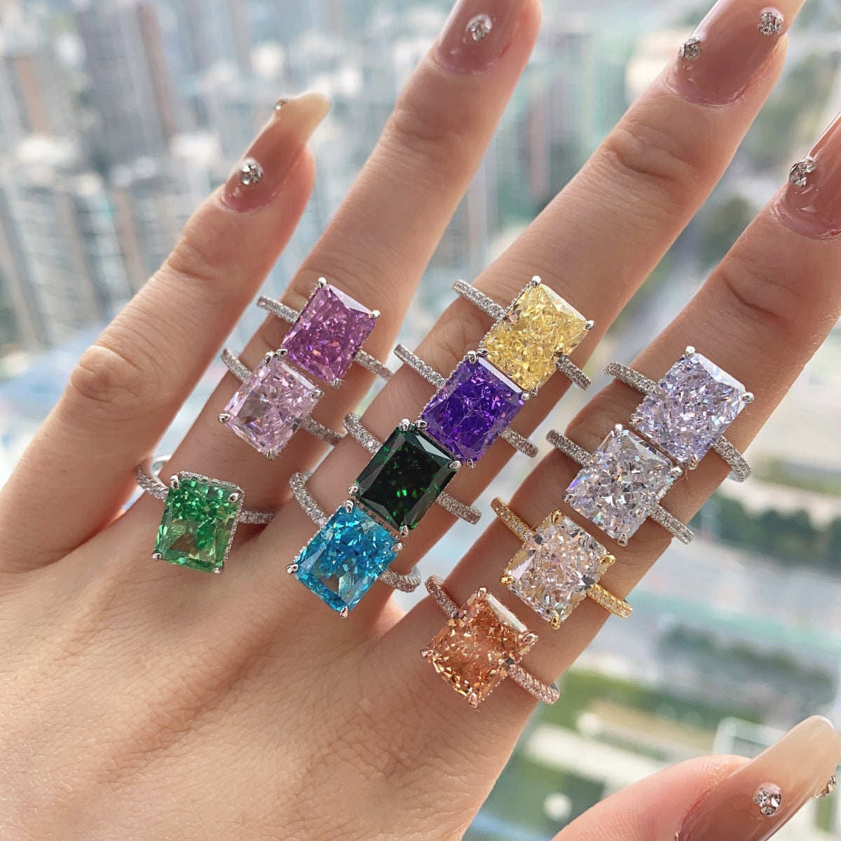 [Kismet Jewels ]4.0 Carat Luxurious Engagement Ring