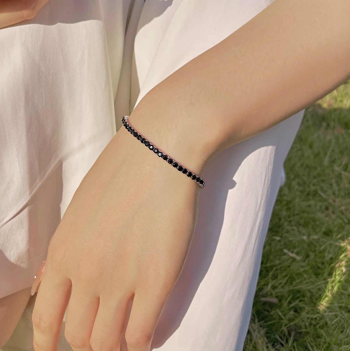 [Kismet Jewels ]Radiant Colorful Round Cut Party Bracelet