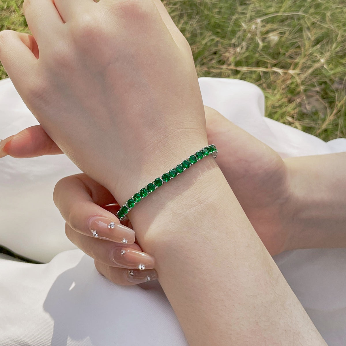 [Kismet Jewels ]Radiant Colorful Round Cut Party Bracelet