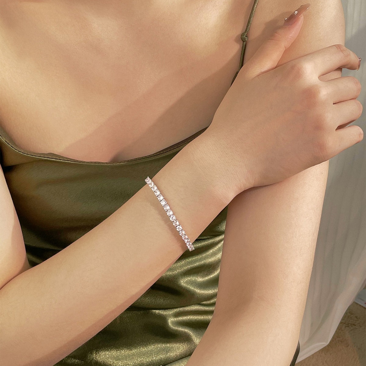 [Kismet Jewels ]Luxurious Ornate Round Cut Tennis Bracelet