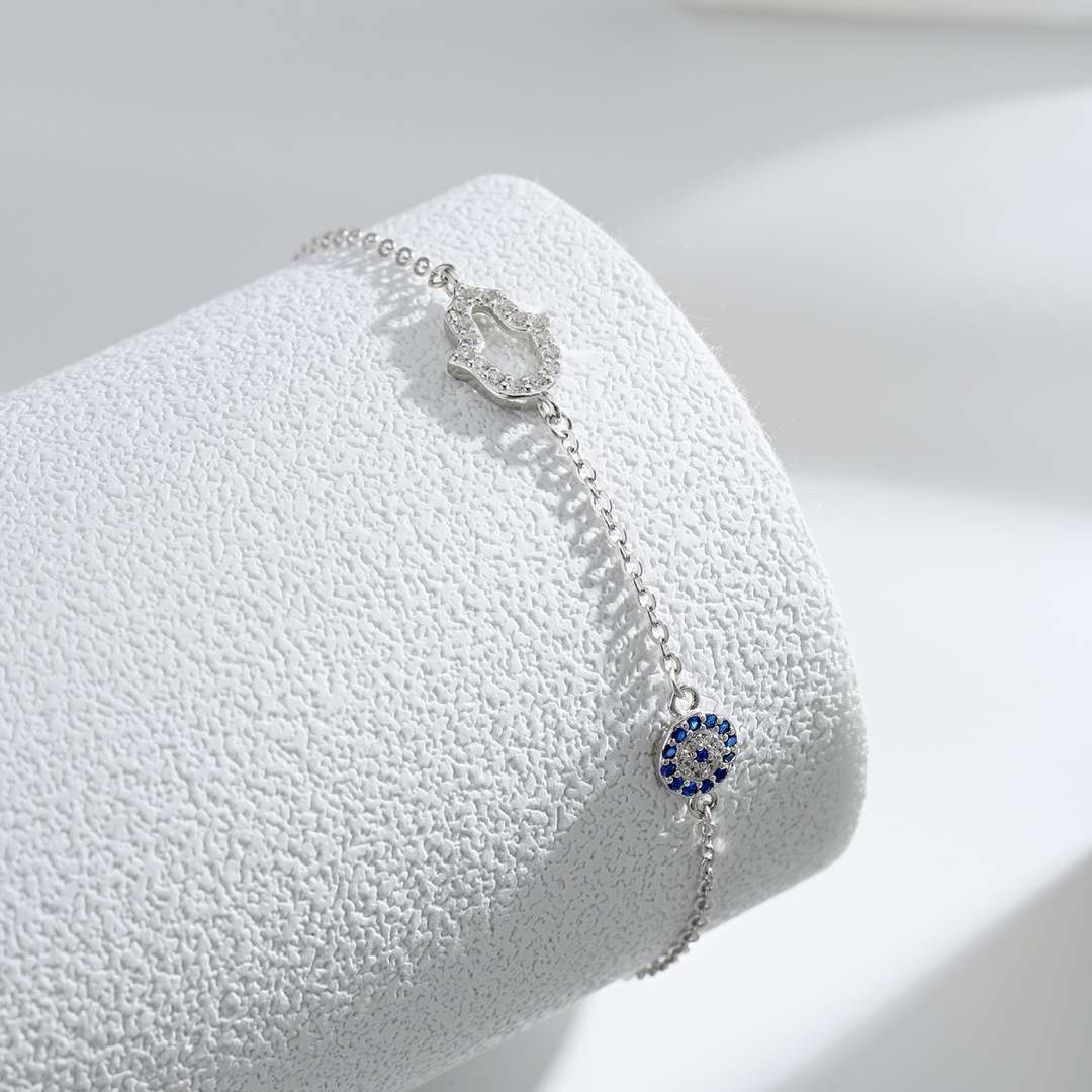 [Kismet Jewels ]Gost Shape & Round Shape Necklace
