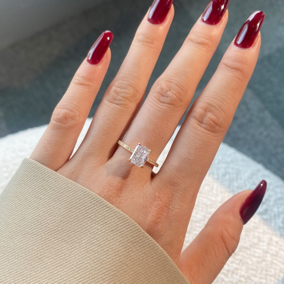 [Kismet Jewels ]2.0 Carat Dazzling Sparkling Radiant Cut Party Ring