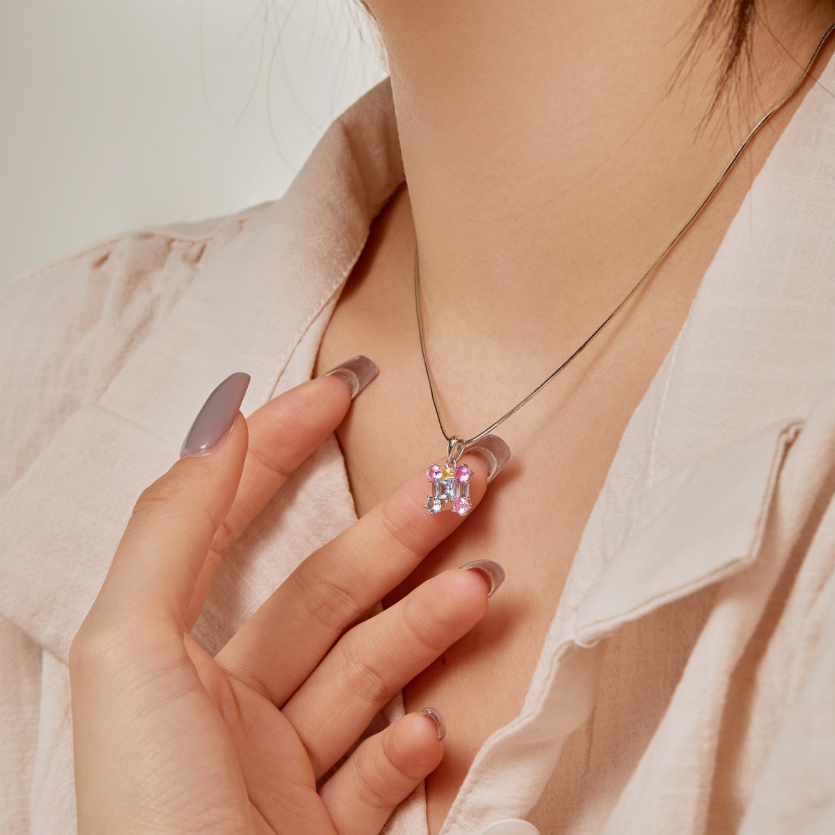 [Kismet Jewels ]Gorgeous Multi Colorful Necklace