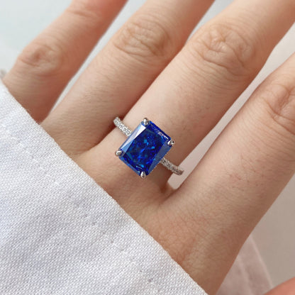 [Kismet Jewels ]4.0 Carat Luxurious Engagement Ring