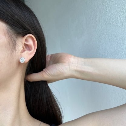 [Kismet Jewels ]Delicate Radiant Oval Cut Daily Earrings