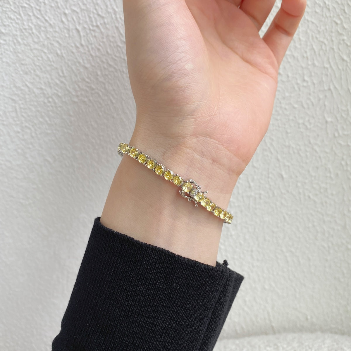 [Kismet Jewels ]Ornate Dazzling Round Cut Tennis Bracelet