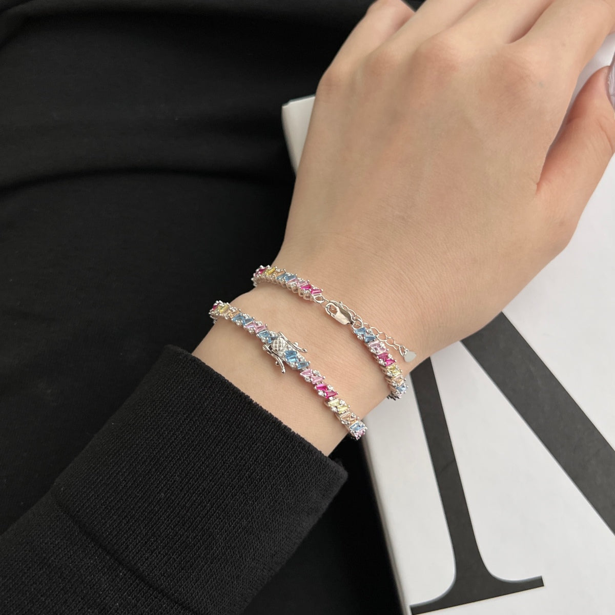 [Kismet Jewels ]Ornate Sparkling Multi Cut Party Bracelet