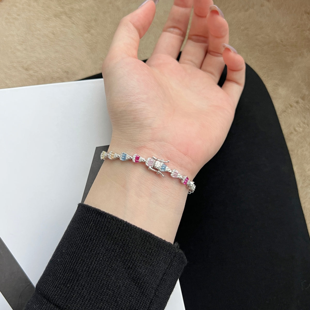 [Kismet Jewels ]Radiant Water Drop Shape Daily Bracelet