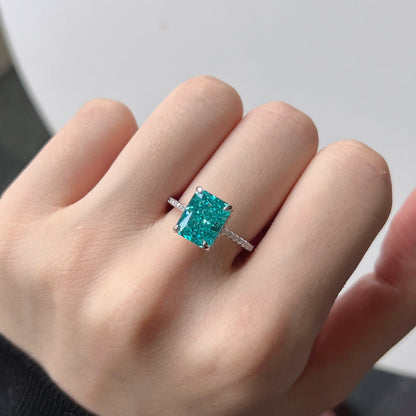 [Kismet Jewels ]4.0 Carat Luxurious Engagement Ring