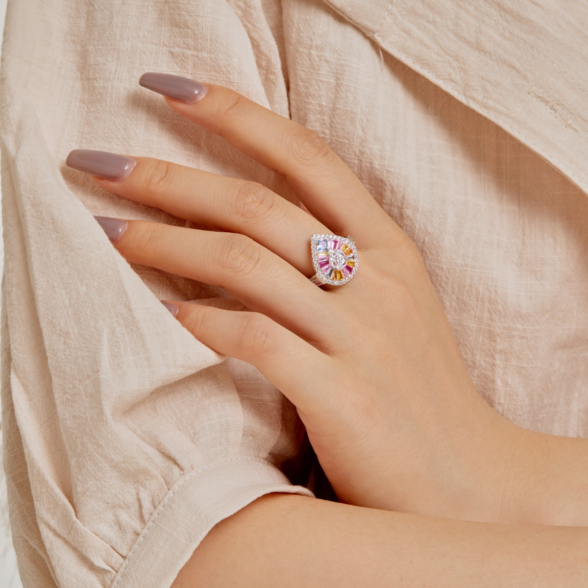 [Kismet Jewels ]Elegant Colorful Water Drop Shape Banquet Ring