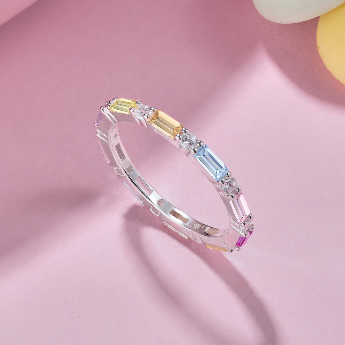[Kismet Jewels ]Lively In Shades Elegant Radiant Cut Daily Ring