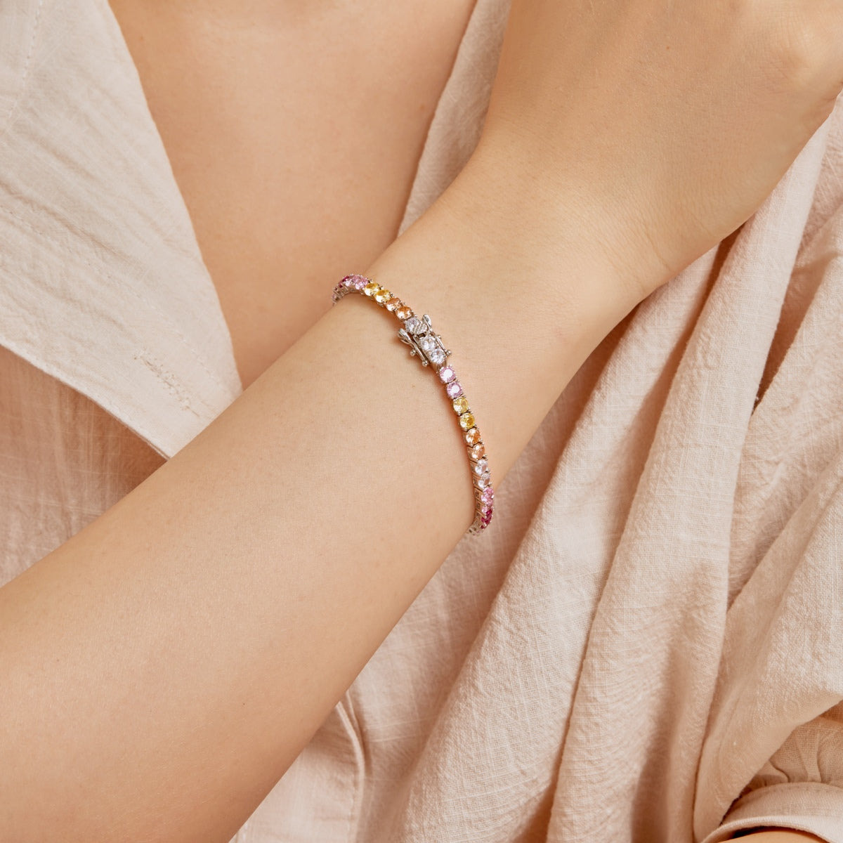 [Kismet Jewels ]Radiant Colorful Round Cut Tennis Bracelet