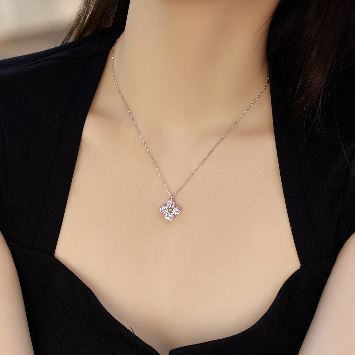 [Kismet Jewels ]Four-Leaf Clover And Eight-Pointed Star Necklace