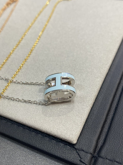 [Kismet Jewels ]POP H LIGHT BLUE NECKLACE