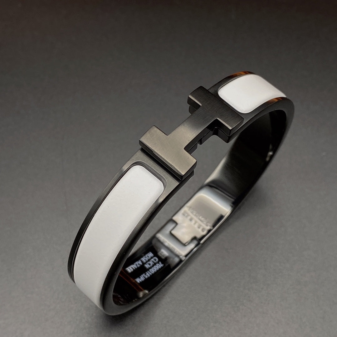 [Kismet Jewels ]H BRACELET 12MM BLACK WHITE CERAMIC