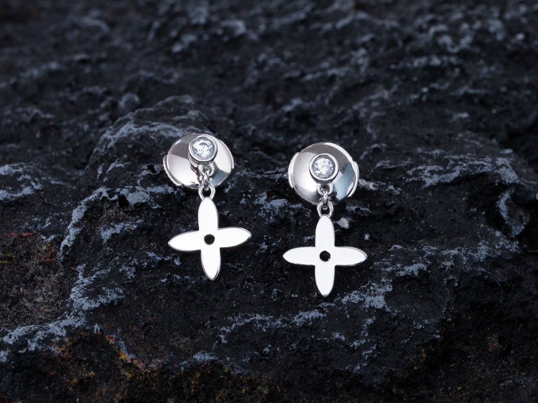 [Kismet Jewels ]VIDYLLE SILVER DIAMOND MINI DROP EARRINGS