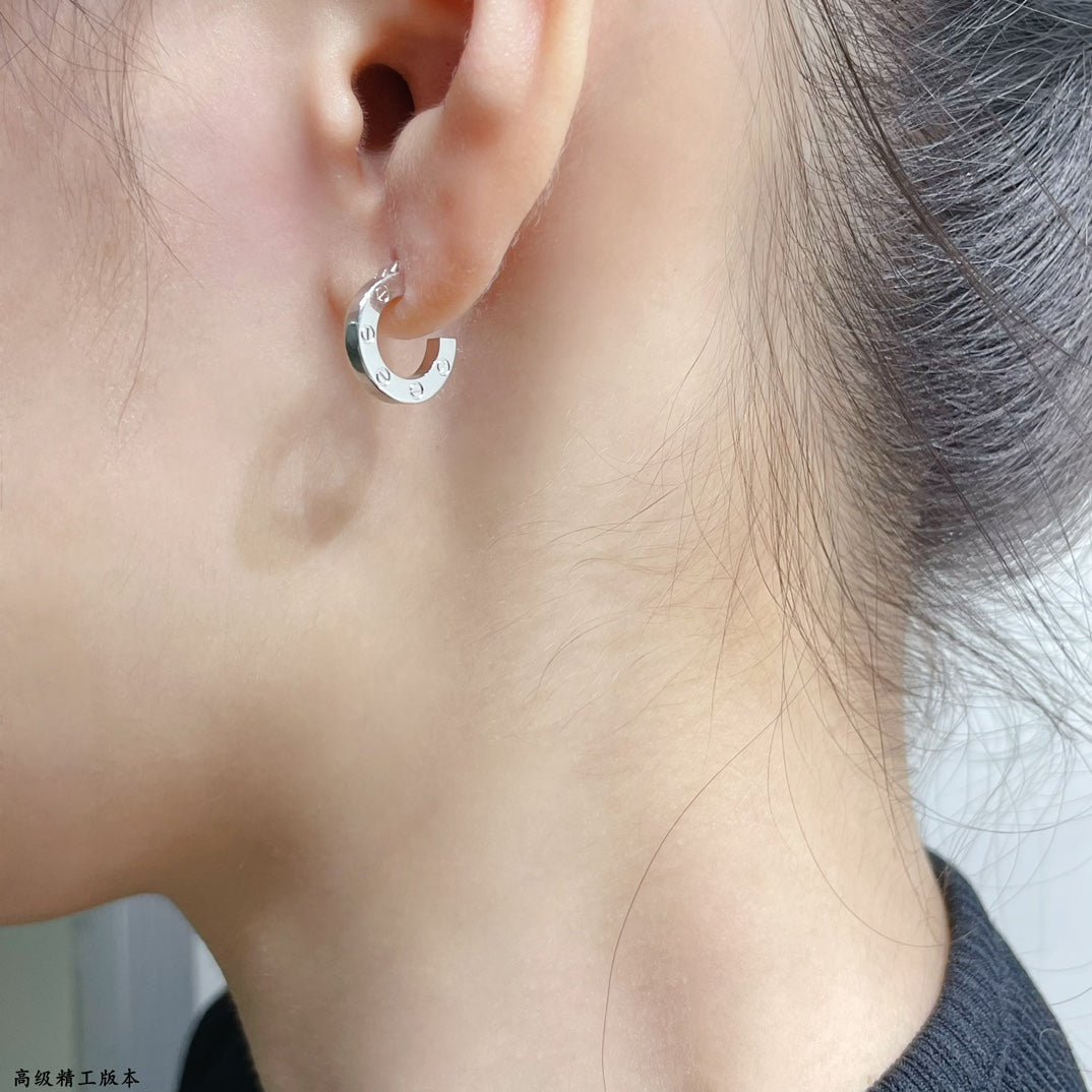 [Echo ]LOVE MINI EARRINGS