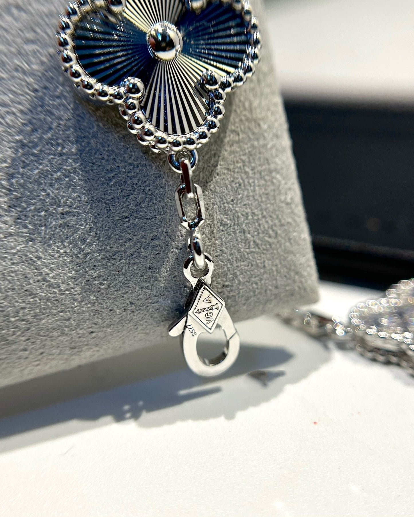 [Kismet Jewels ]CLOVER 5 MOTIF SILVER DIAMOND BRACELET