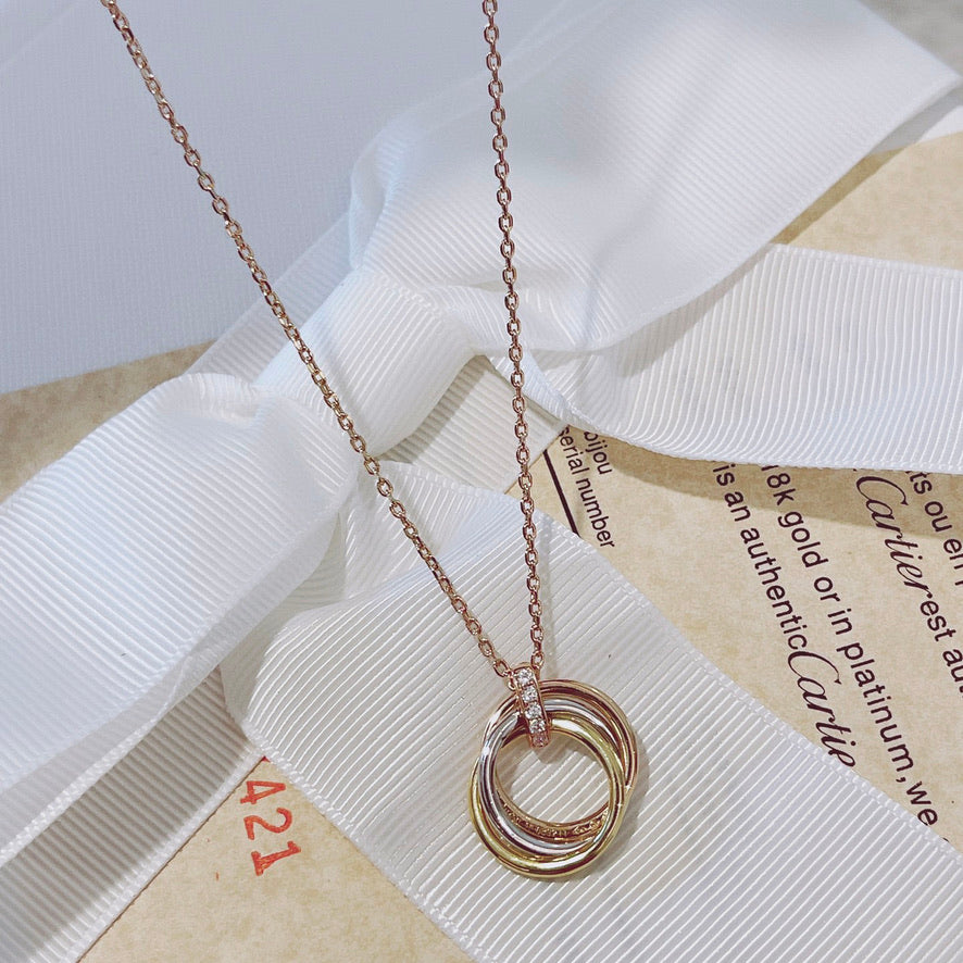 [Kismet Jewels ]TRINITY NECKLACE GOLD  DIAMONDS